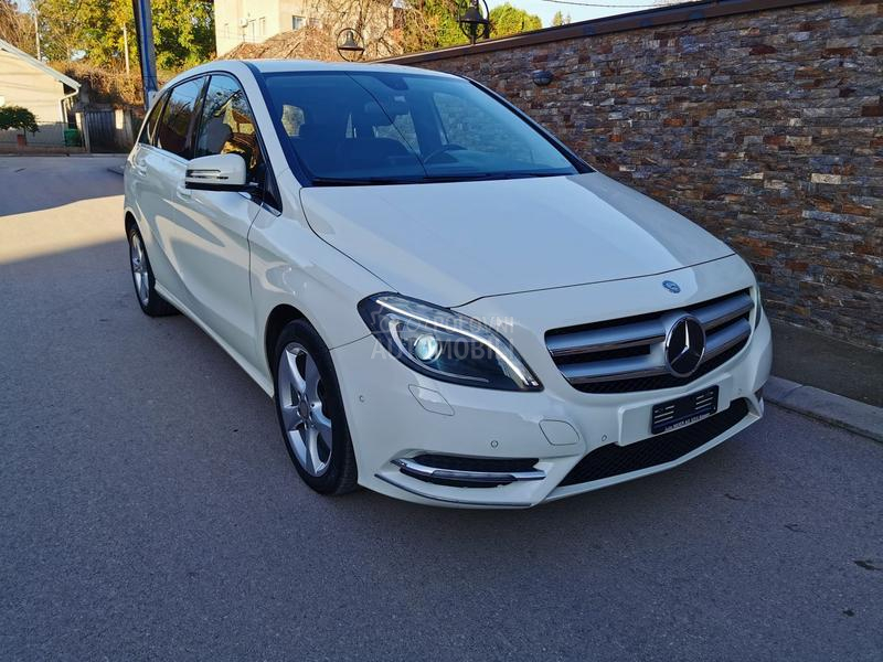 Mercedes Benz B 180 1.6 Svajcarska