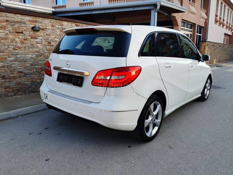 Mercedes Benz B 180 1.6 Svajcarska