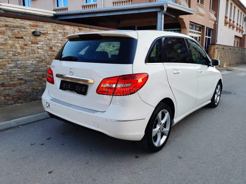 Mercedes Benz B 180 1.6 Svajcarska