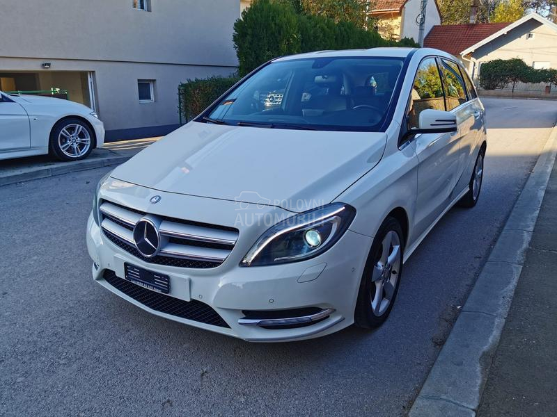Mercedes Benz B 180 1.6 Svajcarska