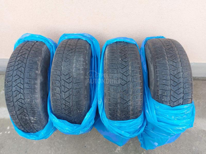 Pirelli 215/65 R17 Sve sezone