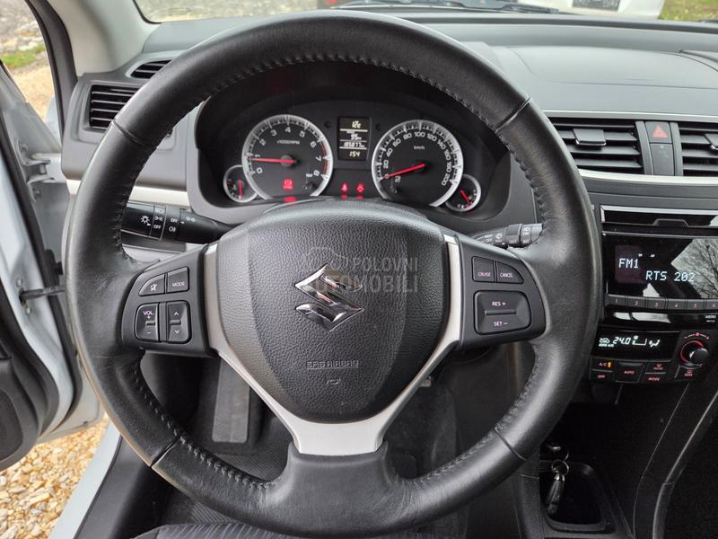 Suzuki Swift 1.2 4x4 CH NOV