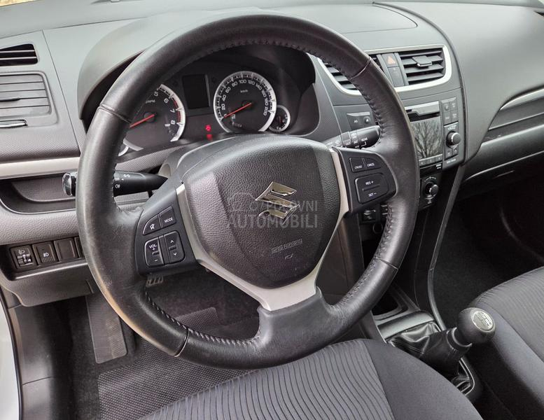 Suzuki Swift 1.2 4x4 CH NOV