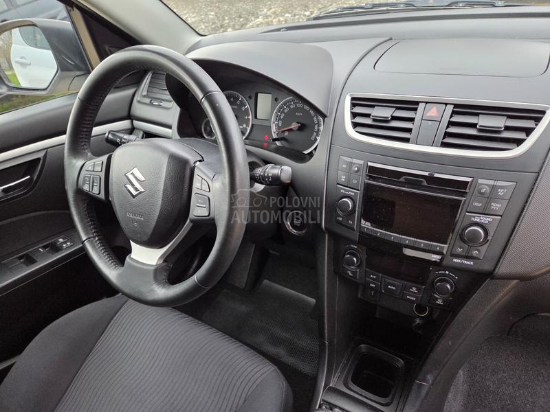 Suzuki Swift 1.2 4x4 CH NOV