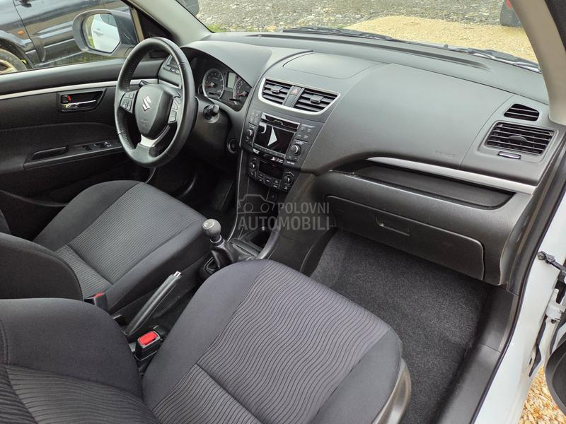 Suzuki Swift 1.2 4x4 CH NOV