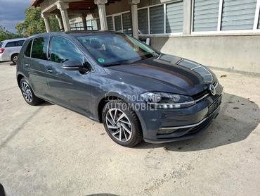 Volkswagen Golf 7 V i r t u a l