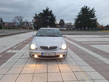 Lancia Lybra 1.9 jtd