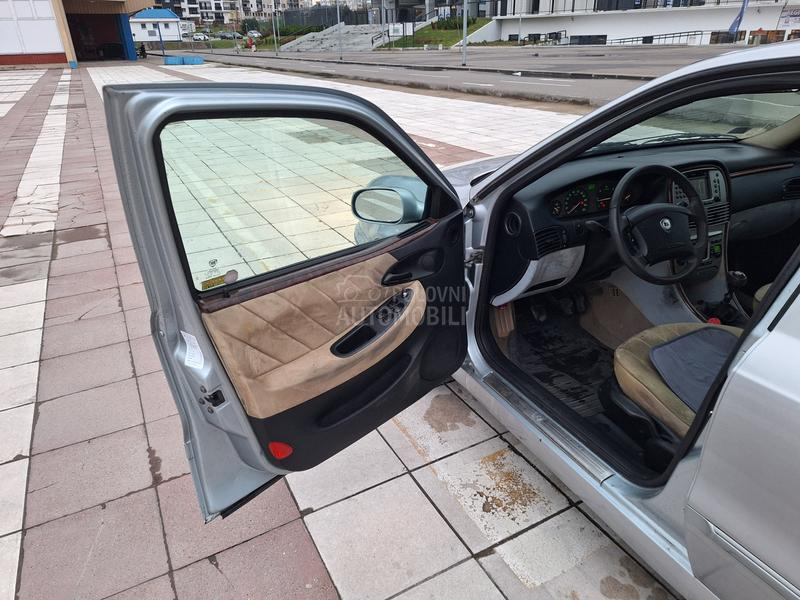 Lancia Lybra 1.9 jtd