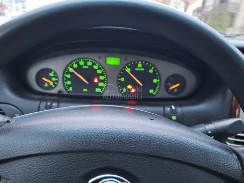 Lancia Lybra 1.9 jtd