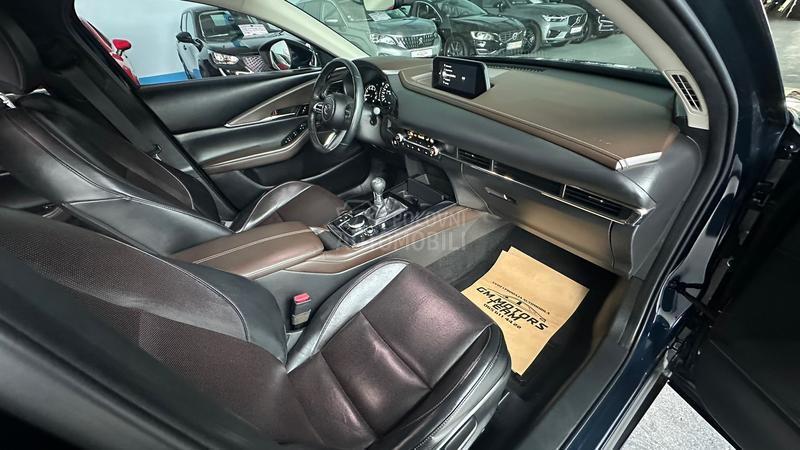 Mazda CX-30 2.0MHEV EXCLUSIVE