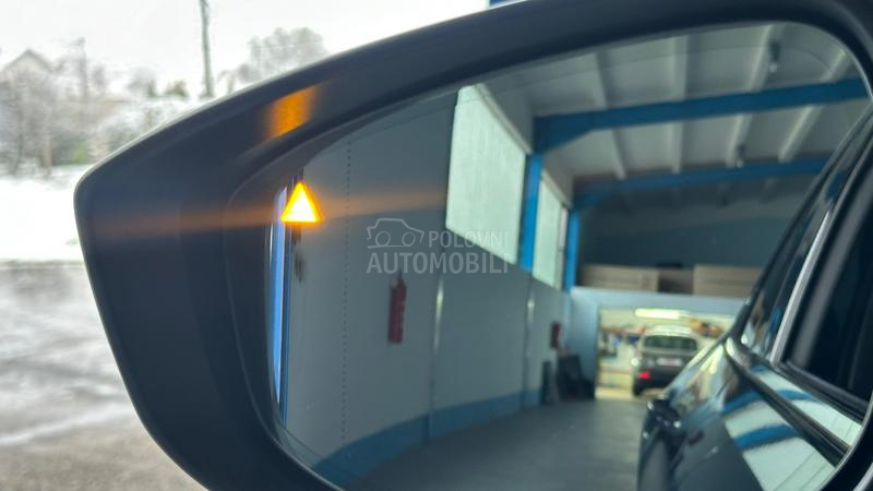 Mazda CX-30 2.0MHEV EXCLUSIVE