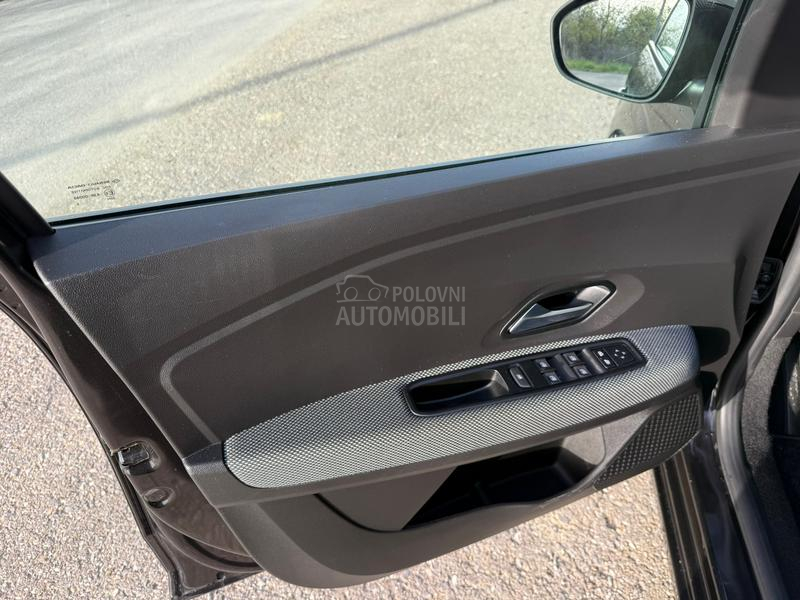 Dacia Sandero 1.0 TCE N.O.V C.H