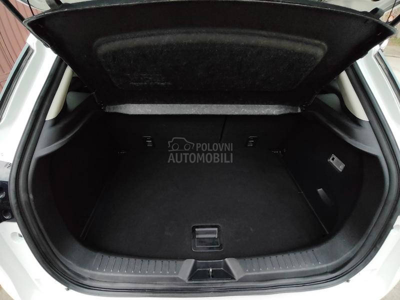 Mazda CX-3 1,5d Revolution