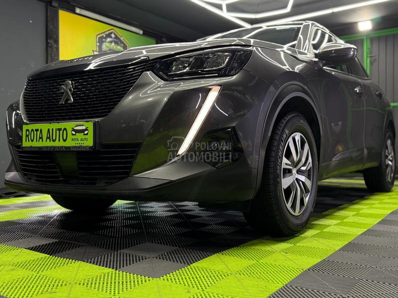 Peugeot 2008 1.2/fabričko stanje