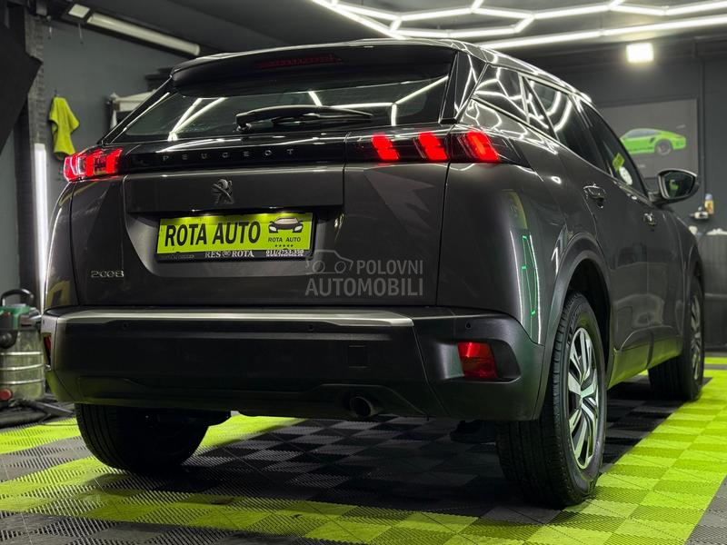 Peugeot 2008 1.2/fabričko stanje