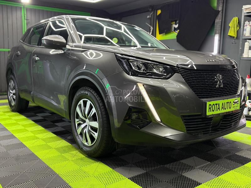Peugeot 2008 1.2/fabričko stanje