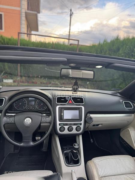 Volkswagen EOS 