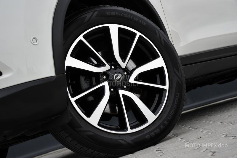 Nissan X-Trail 2.0 DCI/4x4/TEKNA/CH