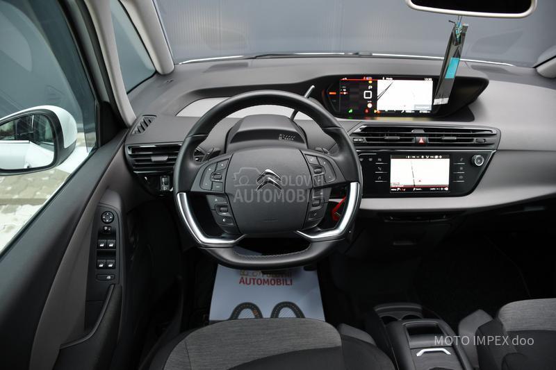 Citroen C4 SpaceTourer 1.2/27.000 K.M/N0V