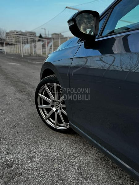 Volkswagen Golf 8 2.0TDI