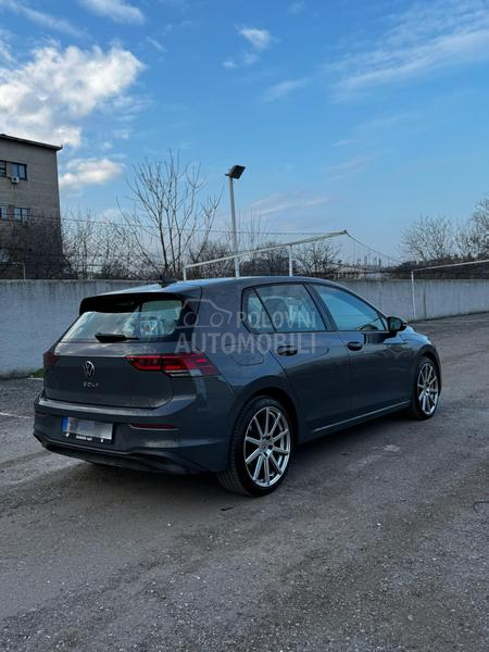 Volkswagen Golf 8 2.0TDI