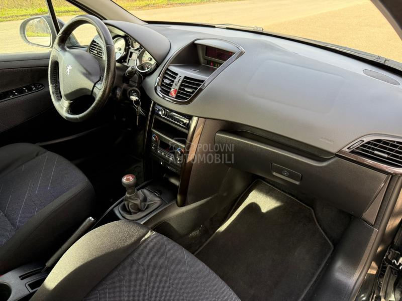 Peugeot 207 1.6 T.O.P C.H