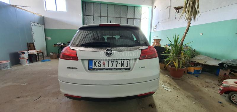 Opel Insignia 131hp