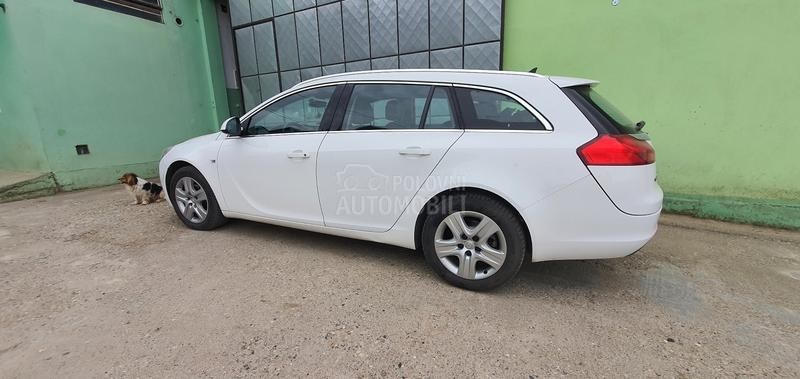 Opel Insignia 131hp