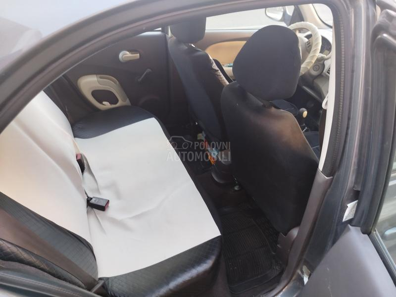 Nissan Micra 123456789864