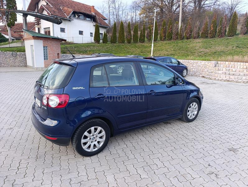 Volkswagen Golf Plus ZA KUCU AUTO