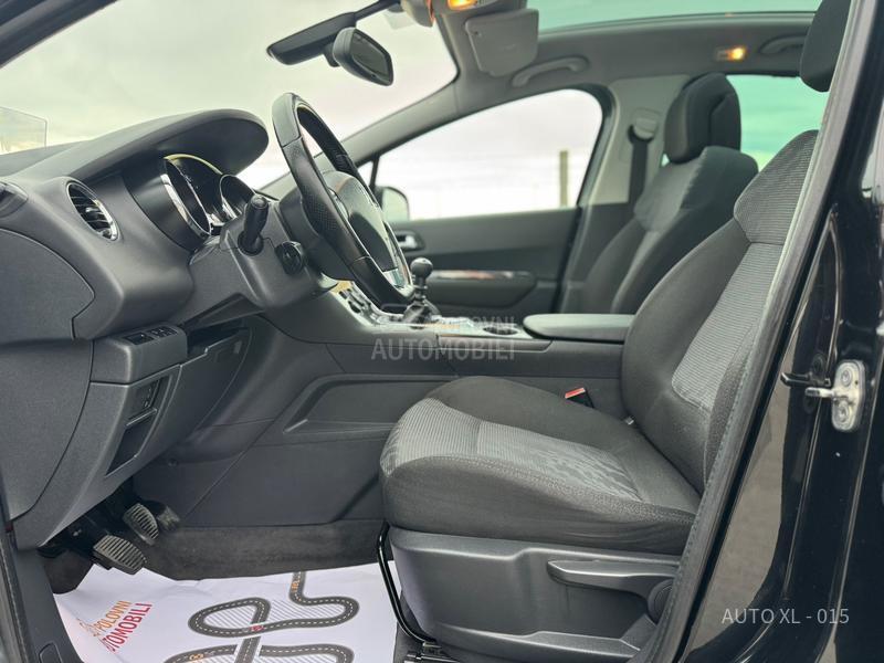 Peugeot 3008 1.6EHDI / NAV / PANO