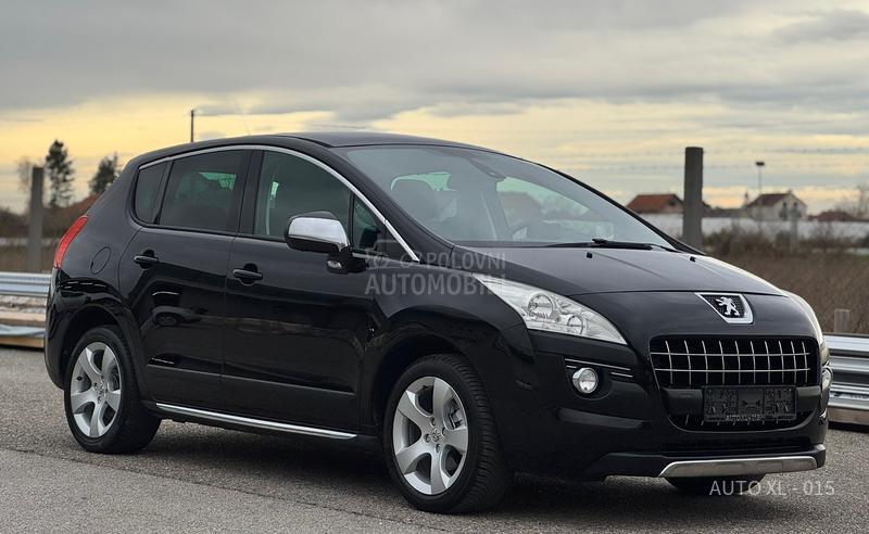 Peugeot 3008 1.6EHDI / NAV / PANO