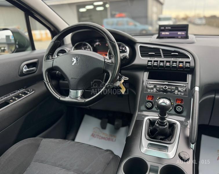 Peugeot 3008 1.6EHDI / NAV / PANO