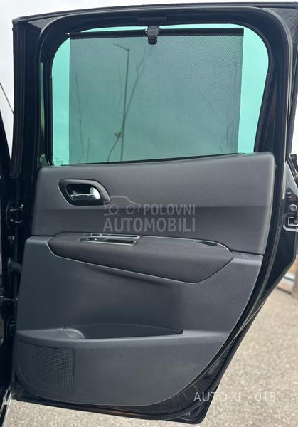 Peugeot 3008 1.6EHDI / NAV / PANO