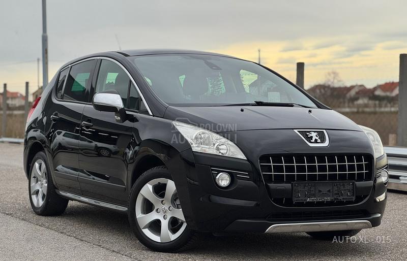 Peugeot 3008 1.6EHDI / NAV / PANO