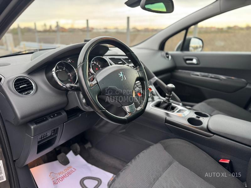 Peugeot 3008 1.6EHDI / NAV / PANO