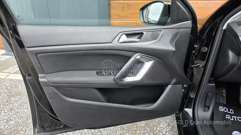 Peugeot 308 1.6 BlueHDi Allure