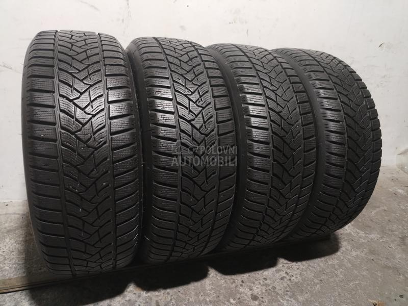 Dunlop 215/60 R16 Zimska