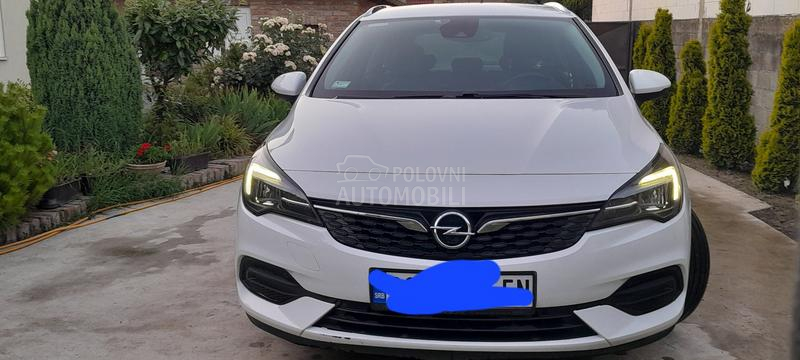 Opel Astra K Kupljena nova