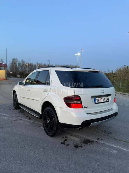 Mercedes Benz ML 320 