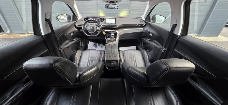 Peugeot 3008 1.2 Allure