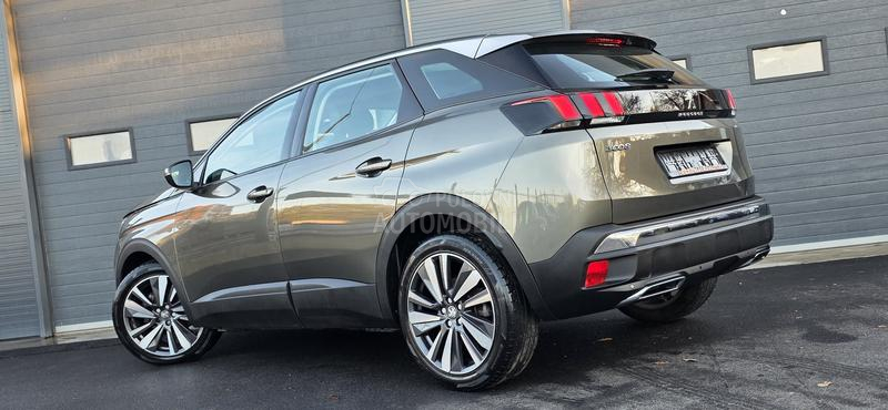 Peugeot 3008 1.2 Allure