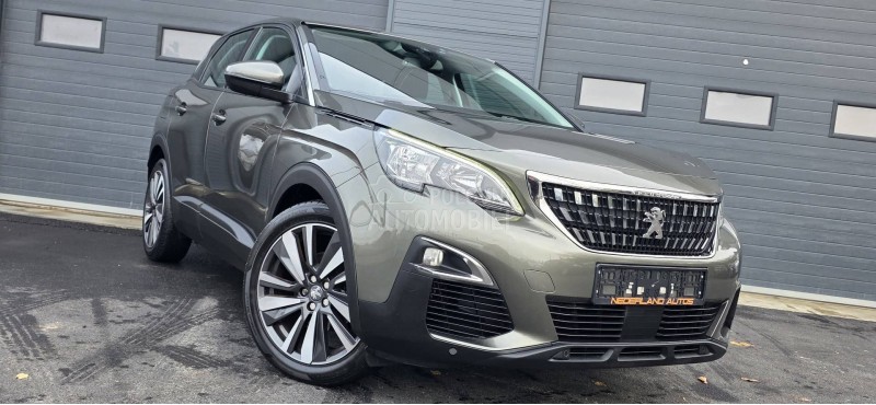 Peugeot 3008 1.2 Allure