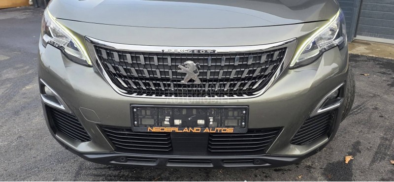 Peugeot 3008 1.2 Allure