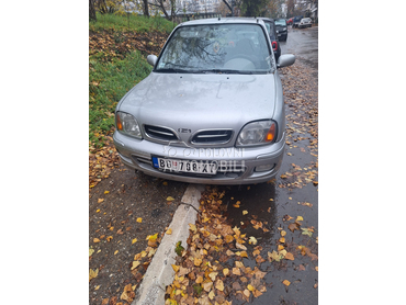 Nissan Micra 1.0 16v