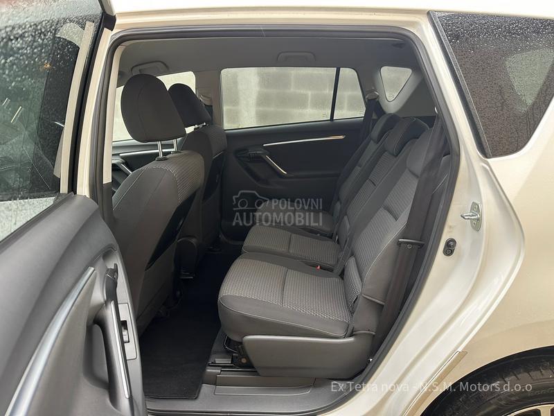 Toyota Verso 1,6D4D 7 sedista