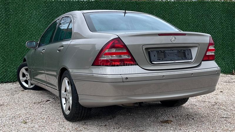 Mercedes Benz C 220 