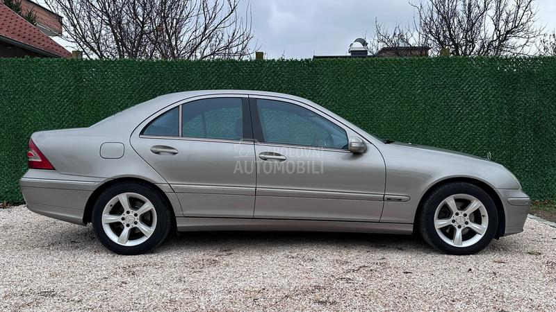 Mercedes Benz C 220 