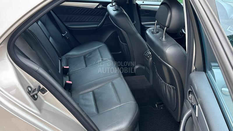 Mercedes Benz C 220 