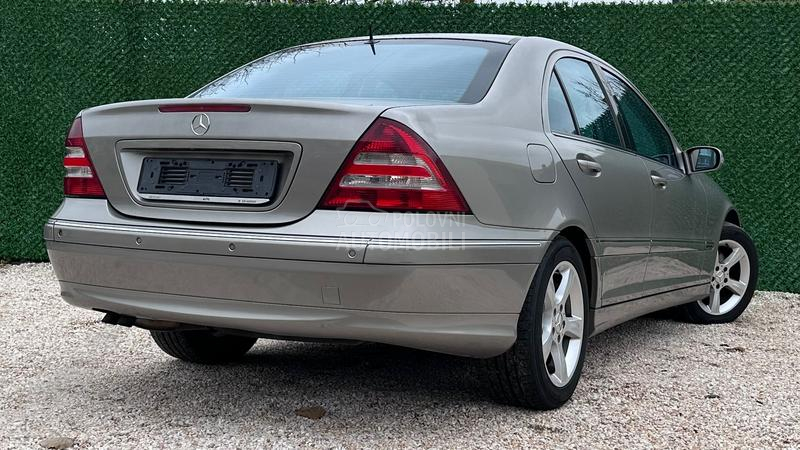 Mercedes Benz C 220 
